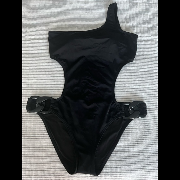 Victoria secret Swim suit. - Picture 2 of 5